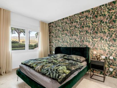 Apartment for sale in Elviria, Marbella East