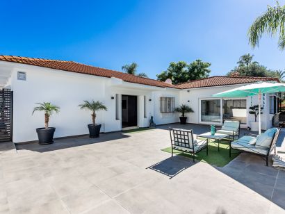 Villa for rent in Los Monteros, Marbella East