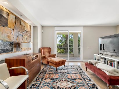 Villa for sale in Marbella Hill Club, Marbella Golden Mile