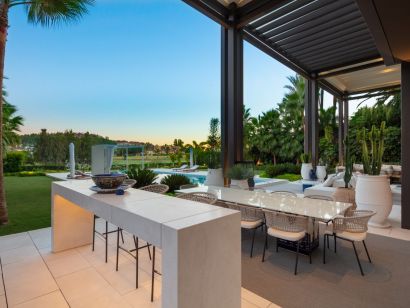 Villa for sale in Nueva Andalucia, Marbella