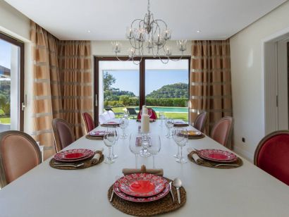 Villa for sale in La Zagaleta, Benahavis