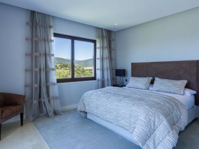 Villa for sale in La Zagaleta, Benahavis