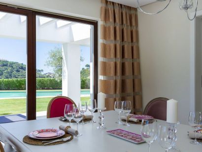 Villa for sale in La Zagaleta, Benahavis