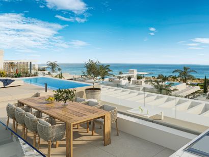 Apartment for sale in Los Monteros, Marbella East