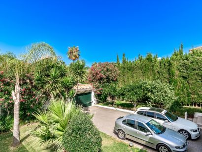 Villa for sale in Guadalmina Alta, San Pedro de Alcantara