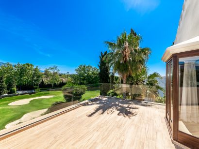 Villa a la venta en Guadalmina Alta, San Pedro de Alcantara