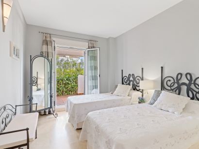 Apartment for sale in San Pedro Playa, San Pedro de Alcantara