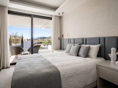 Villa for sale in Nueva Andalucia, Marbella