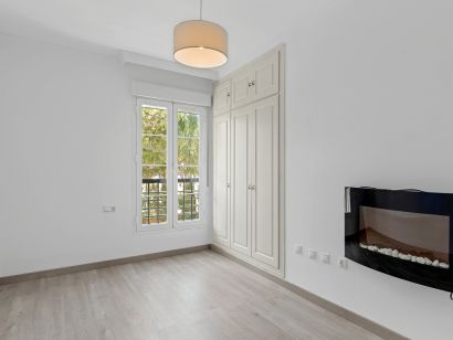 Apartment for sale in Elviria, Marbella East