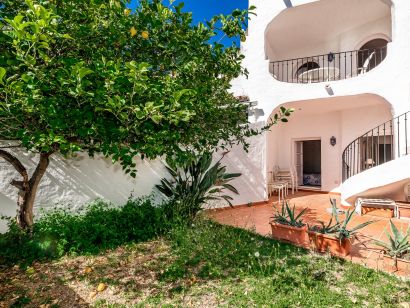 Town House for sale in Los Altos de los Monteros, Marbella East