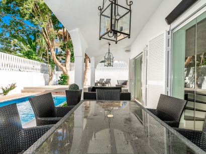 Villa para alquiler en Beach Side Golden Mile, Marbella Golden Mile