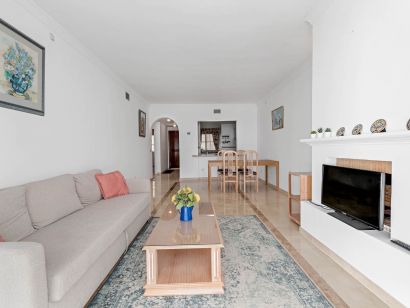 Apartment for sale in Los Arqueros, Benahavis