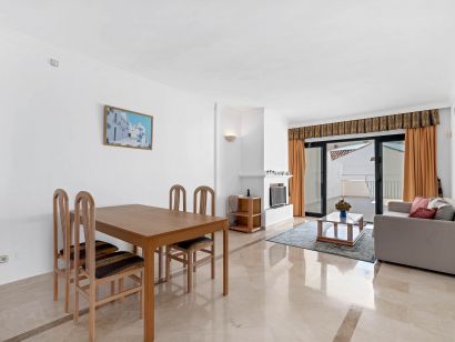 Apartment for sale in Los Arqueros, Benahavis