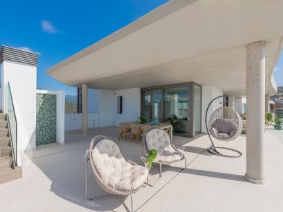 Penthouse for sale in La Quinta, Benahavis
