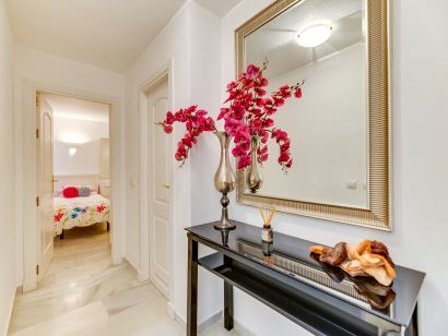 Apartment for sale in Cabopino, Marbella East