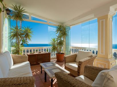 Villa for sale in Los Altos de los Monteros, Marbella East