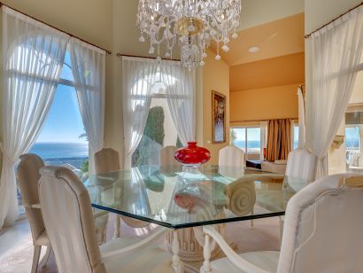 Villa for sale in Los Altos de los Monteros, Marbella East