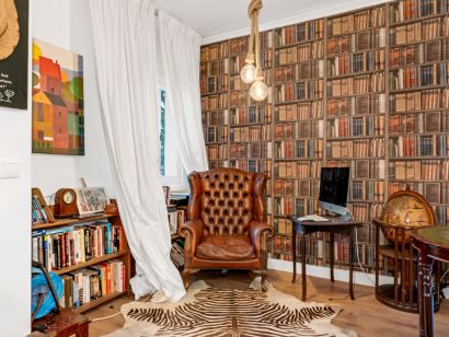 Villa for sale in Rio Real, Marbella East