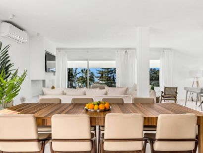 Villa for sale in El Rosario, Marbella East