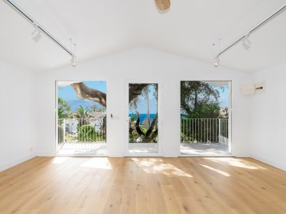 Villa for sale in El Rosario, Marbella East
