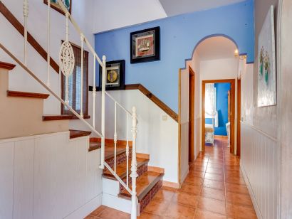 Villa for sale in Rio Real, Marbella East