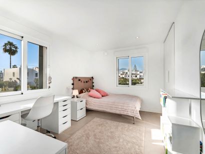 Town House for sale in San Pedro Playa, San Pedro de Alcantara