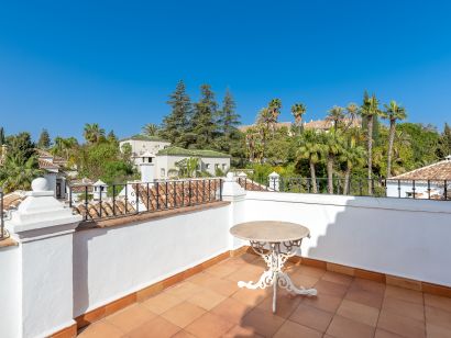 Town House for sale in Marbella Golden Mile