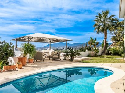Villa for sale in Nueva Andalucia, Marbella