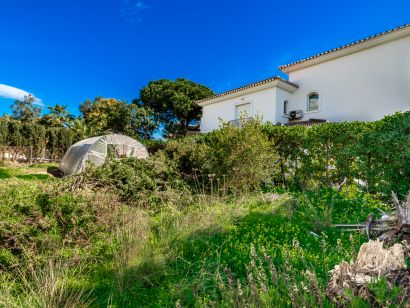 Grundstück zu verkaufen in El Rosario, Marbella Ost