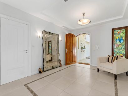 Villa for sale in Sierra Blanca, Marbella Golden Mile