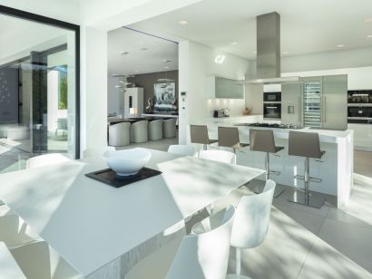 Villa for sale in Nueva Andalucia, Marbella