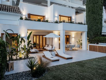 Doppelhaus zu verkaufen in Nueva Andalucia, Marbella