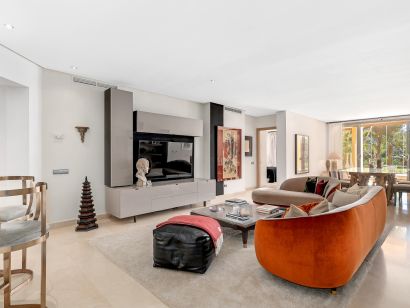 Apartment for sale in Sierra Blanca, Marbella Golden Mile