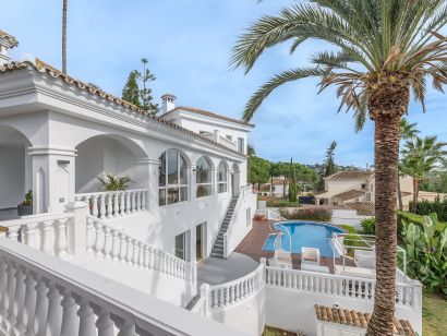 Villa para alquiler en Elviria, Marbella Este