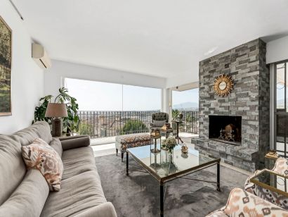 Villa for sale in Nueva Andalucia, Marbella
