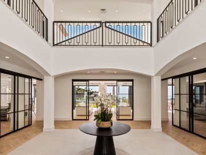 Villa for sale in La Quinta, Benahavis