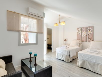 Town House for sale in Los Monteros, Marbella East