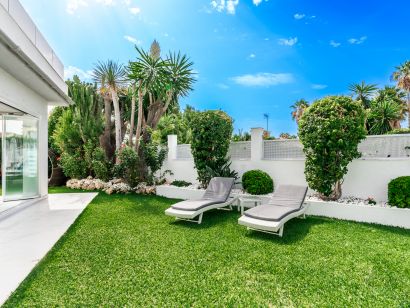 Villa for sale in Los Monteros, Marbella East
