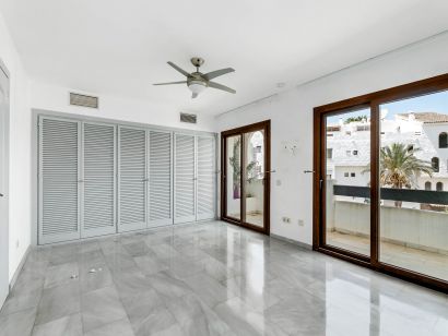 Penthouse for sale in Marbella - Puerto Banus