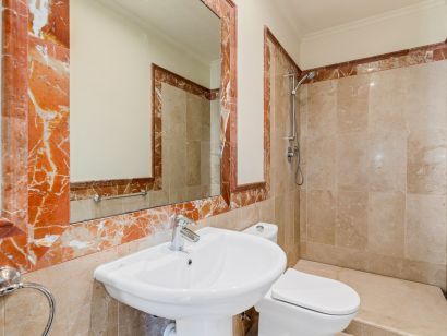 House for sale in Cerros del Lago, Istan