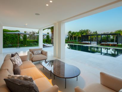 Villa à vendre dans Los Naranjos Golf, Nueva Andalucia