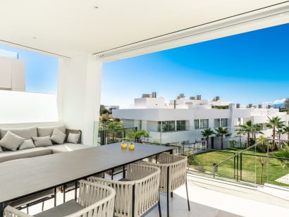 Town House for rent in Rio Real, Marbella East