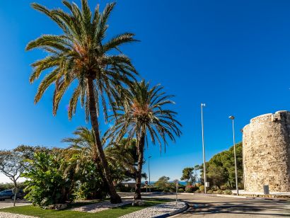 Adosado para alquiler en Rio Real, Marbella Este
