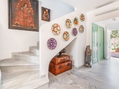 Town House for sale in Cabopino, Marbella East