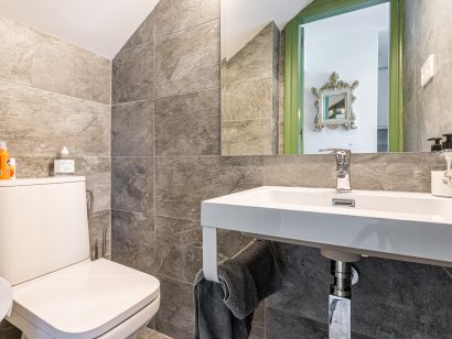 Town House for sale in Cabopino, Marbella East