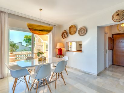Villa for sale in Elviria, Marbella East