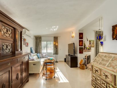 Villa à vendre dans El Rosario, Marbella Est
