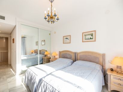 Town House for sale in Paraiso Alto, Benahavis