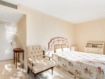 Town House for sale in Elviria, Marbella East