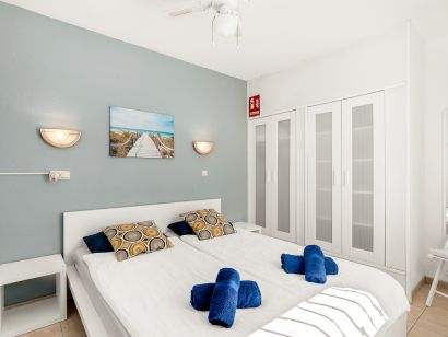 Villa for sale in El Rosario, Marbella East